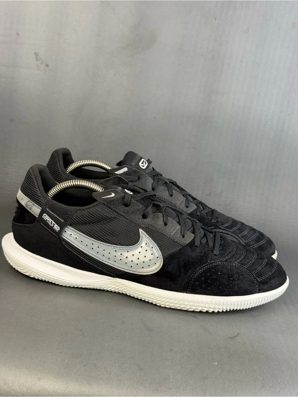 Nike Streetgato Black Off-Noir athletic sneaker shoes men’s size 12.5